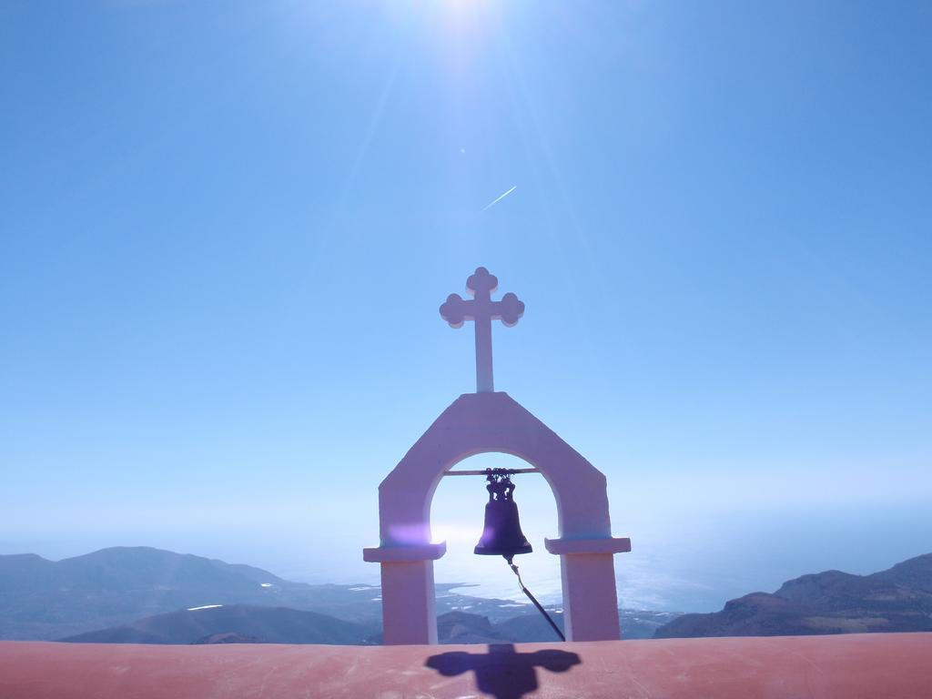 Ville Du Soleil - Exclusive Homes With Rustic Charm And Sensational Views Of The Mediterranean Sea Makrýgialos 外观 照片