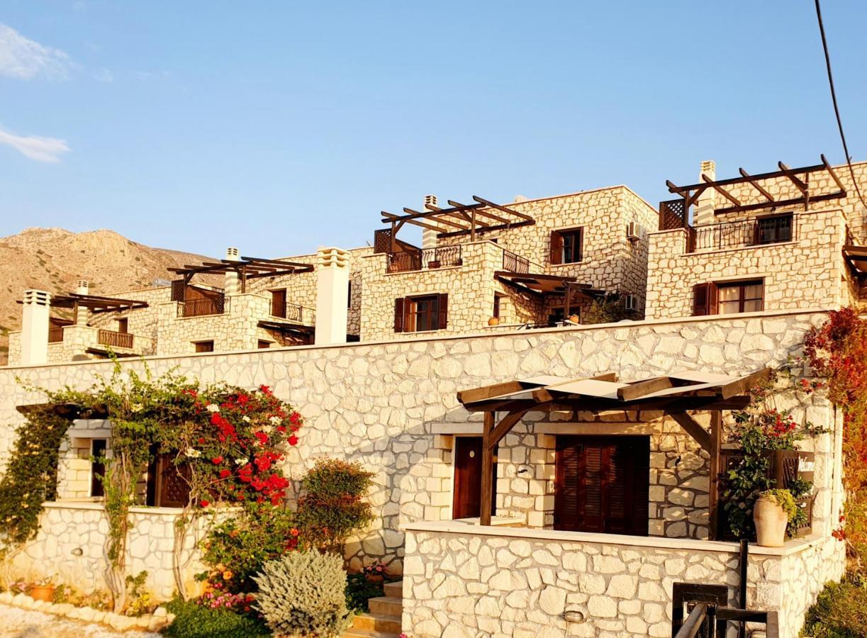 Ville Du Soleil - Exclusive Homes With Rustic Charm And Sensational Views Of The Mediterranean Sea Makrýgialos 外观 照片