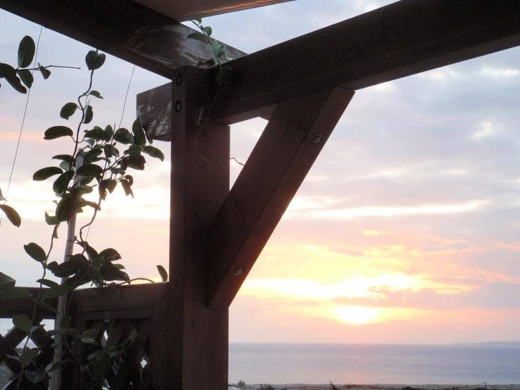 Ville Du Soleil - Exclusive Homes With Rustic Charm And Sensational Views Of The Mediterranean Sea Makrýgialos 外观 照片